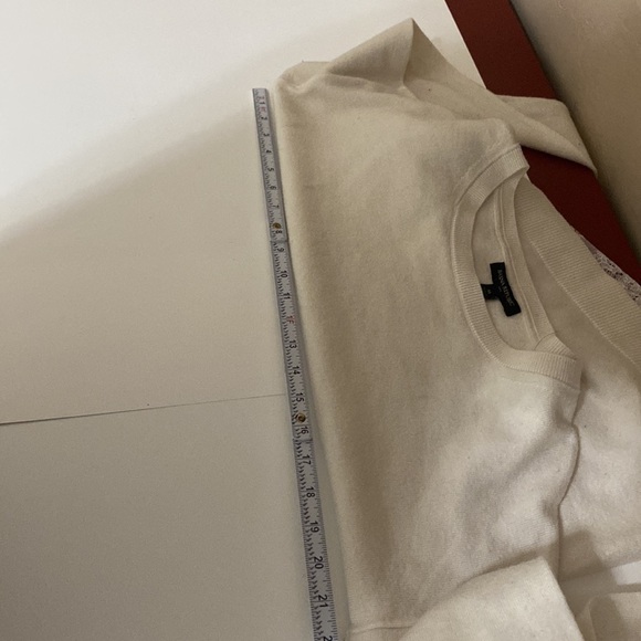 Banana Republic Factory Pullover Round Neck Long Sleeve Lace Trim Sweater - Picture 11 of 12